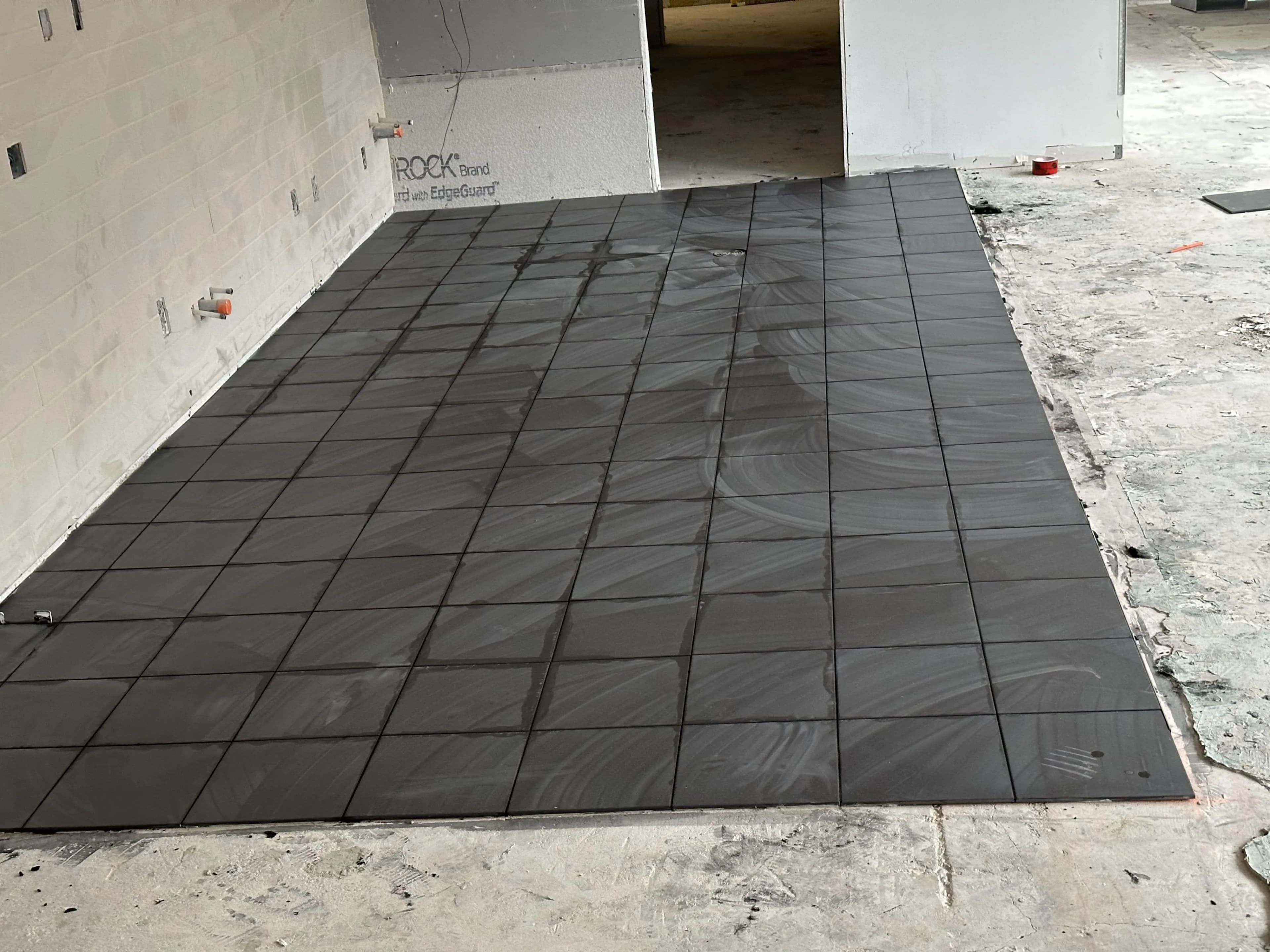 Stone slabs & Commercial projects gallery project photo 21
